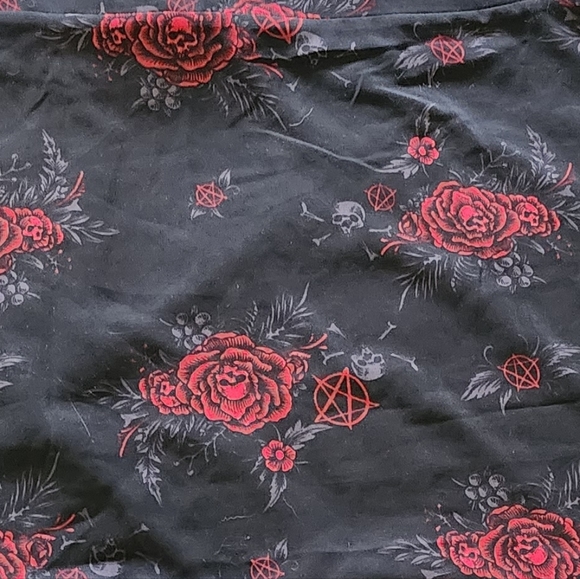 Gorgeous Killstar Skirt - Picture 3 of 4